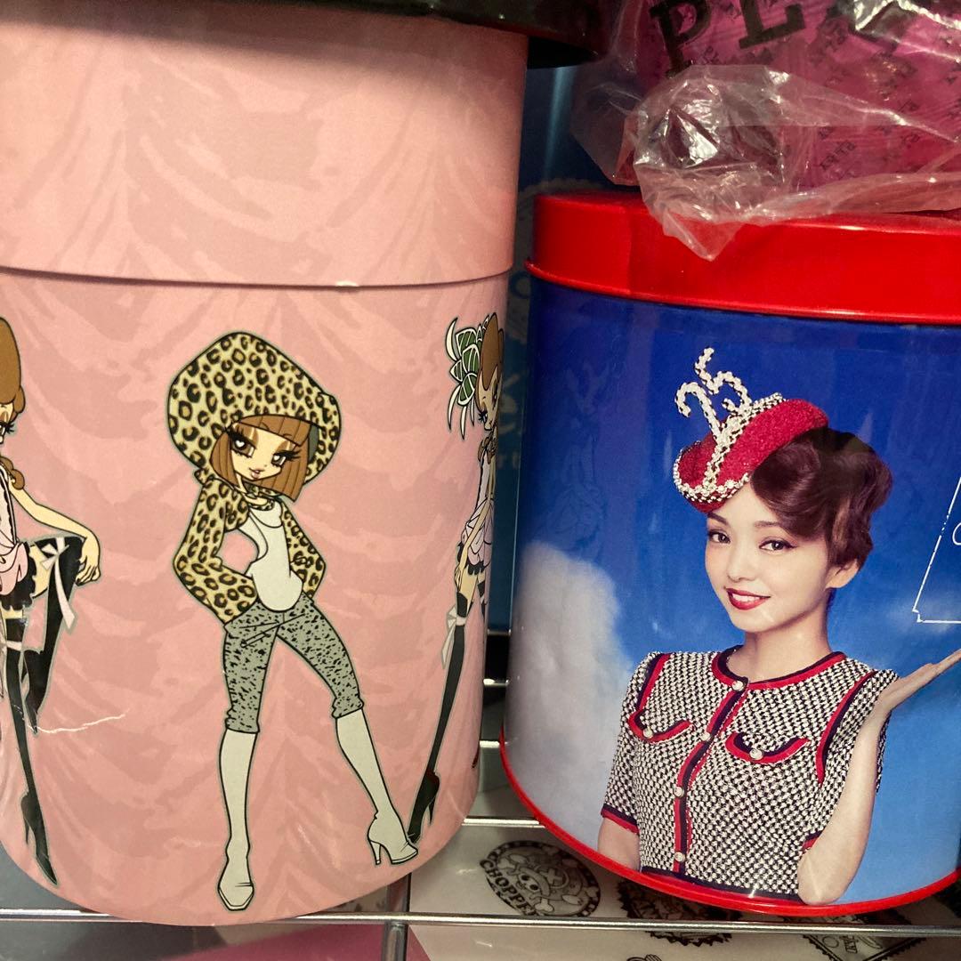 安室奈美恵　空き缶セット　キャンディボックス　クッキー缶　PLAY 2006