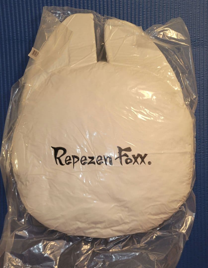 圧縮未開封 レペゼン フォックス 狐クッション