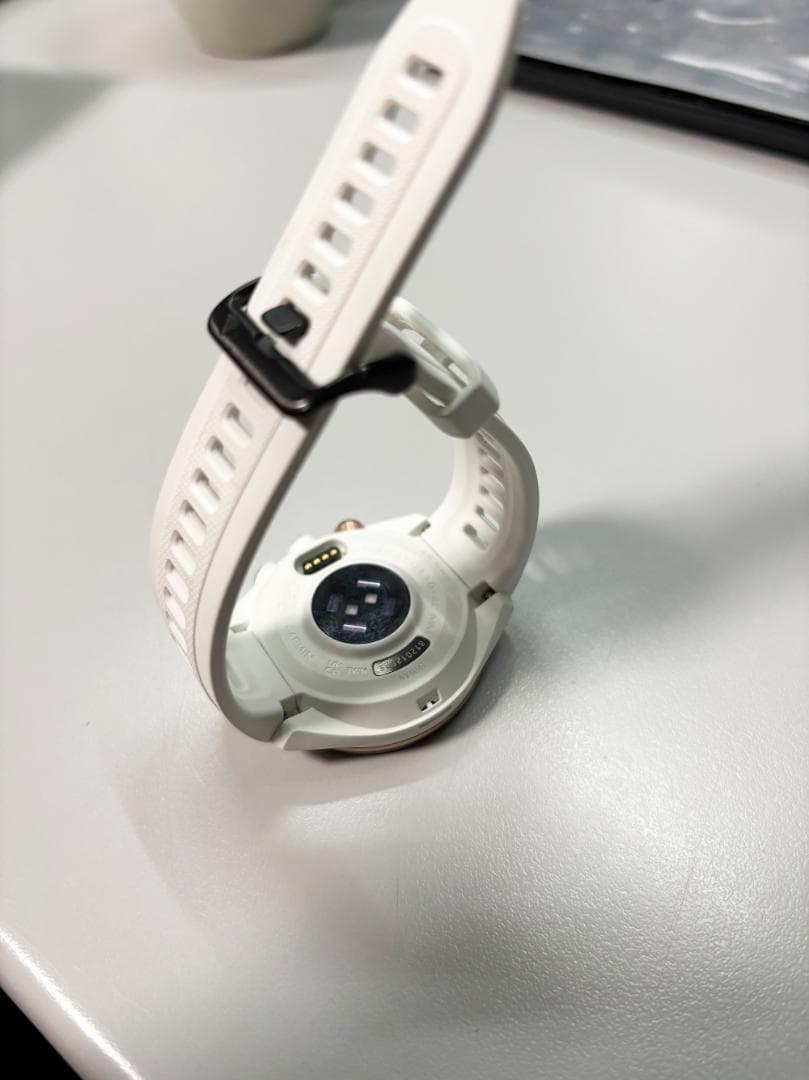 Garmin Approach S70 ホワイト42ｍｍ