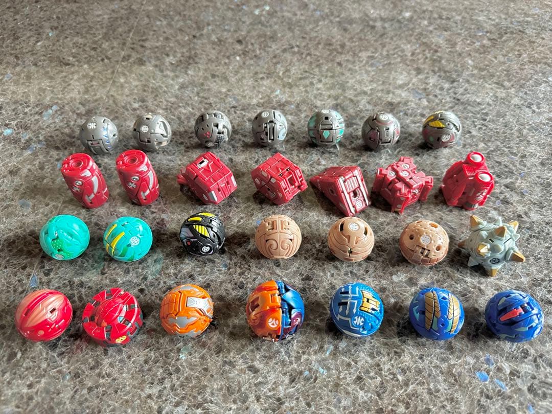 値下げ‼️ 爆丸　まとめ売り！　28個