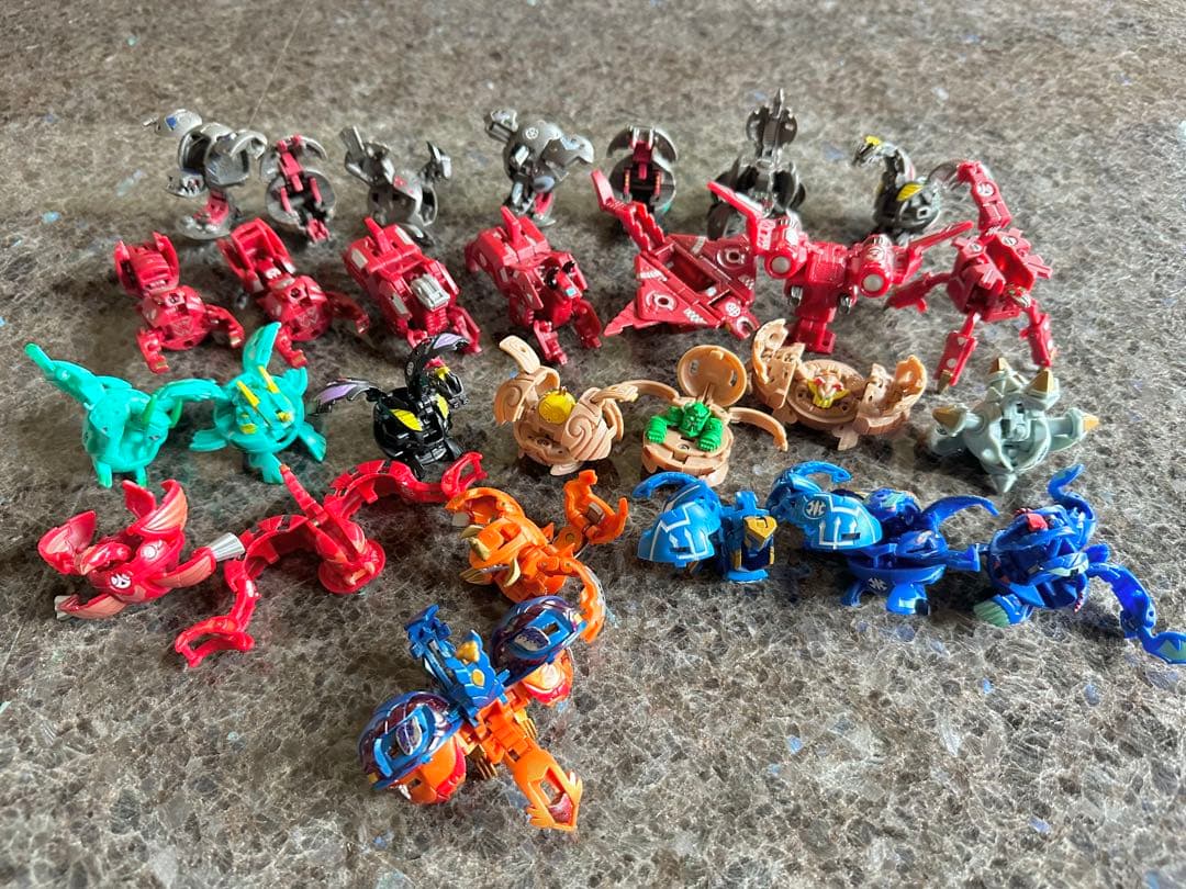 値下げ‼️ 爆丸　まとめ売り！　28個