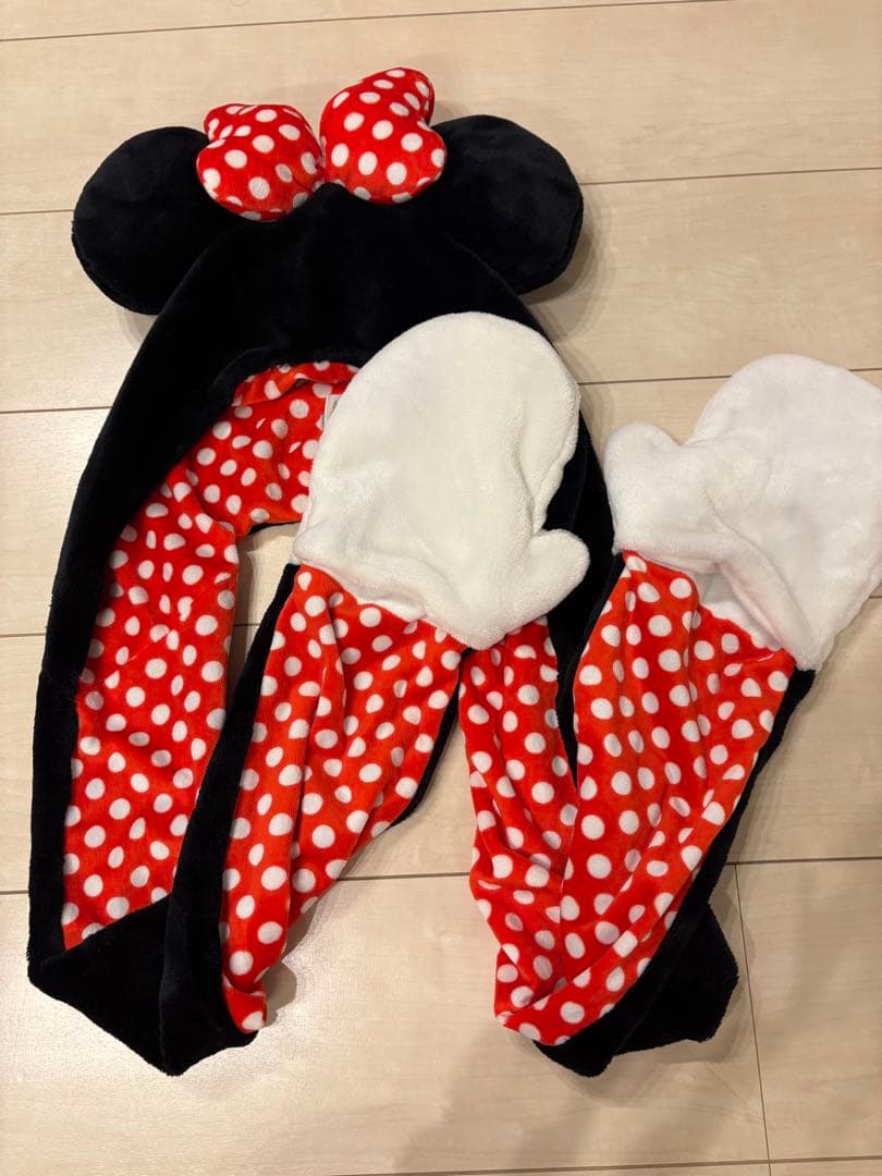 ディズニー　マフラーキャップ　ミニー