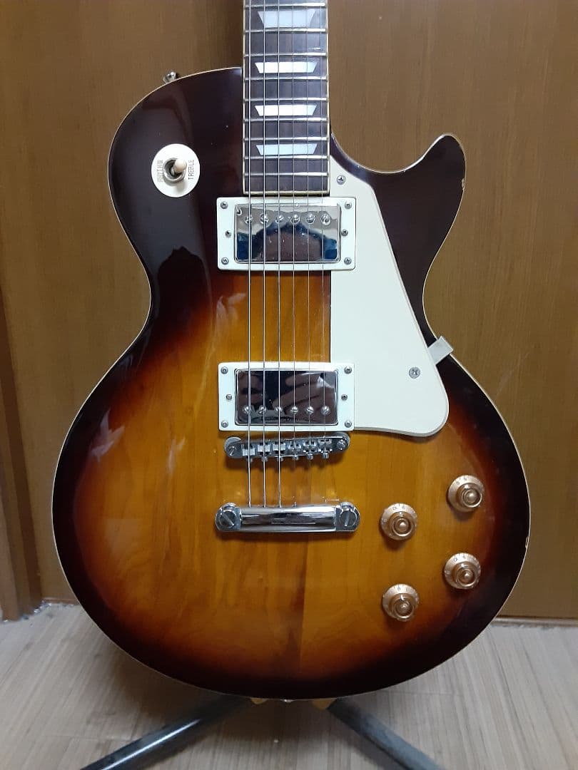 レスポールタイプ　レアな薄型ボディ