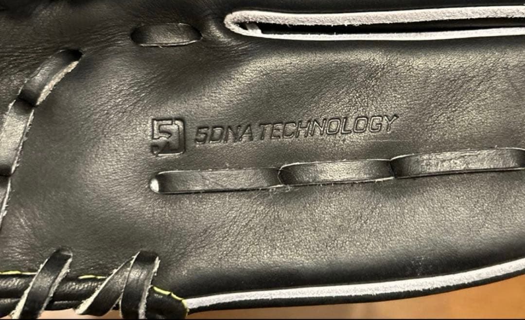 【極美品】MIZUNO PRO 軟式 投手型 1AJGR22001ミズノ　プロ