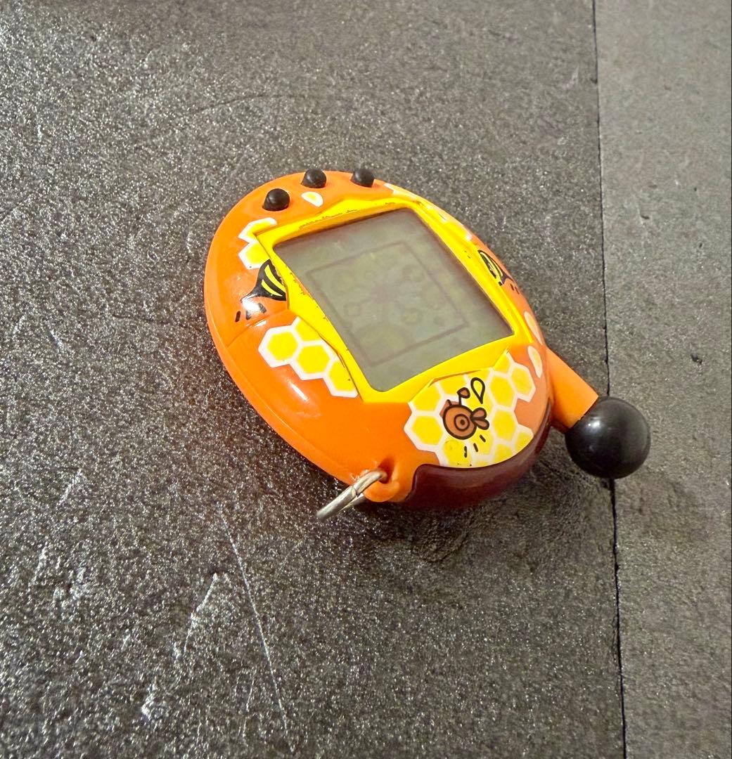 超じんせーエンジョイ！たまごっちプラス　ハチミツおれんじ