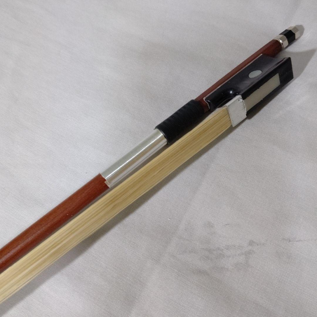 ♥️特価♥️スズキバイオリン4/4品番は上位高級クラスの300番、弓ケ―ス松脂付