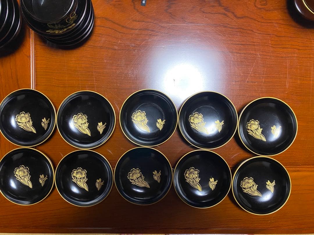 輪島塗　漆器 お椀 5個セット+皿10枚+オマケ1個