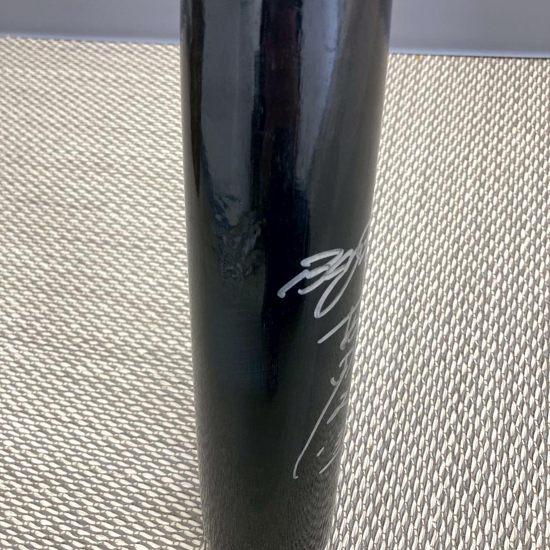 Mizuno Pro 村田修一 サイン入りバット NPB認定 Yb25