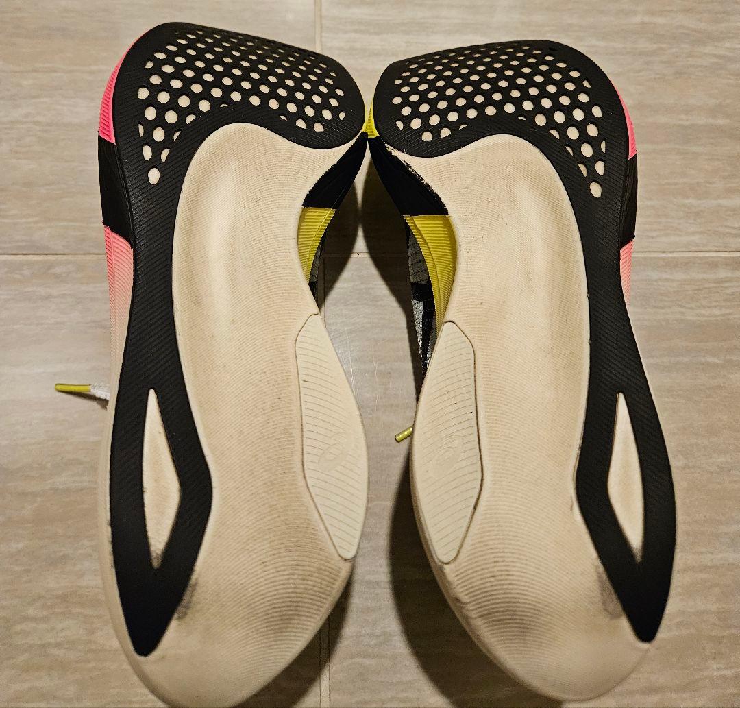 メタスピードエッジパリ　26.0cm