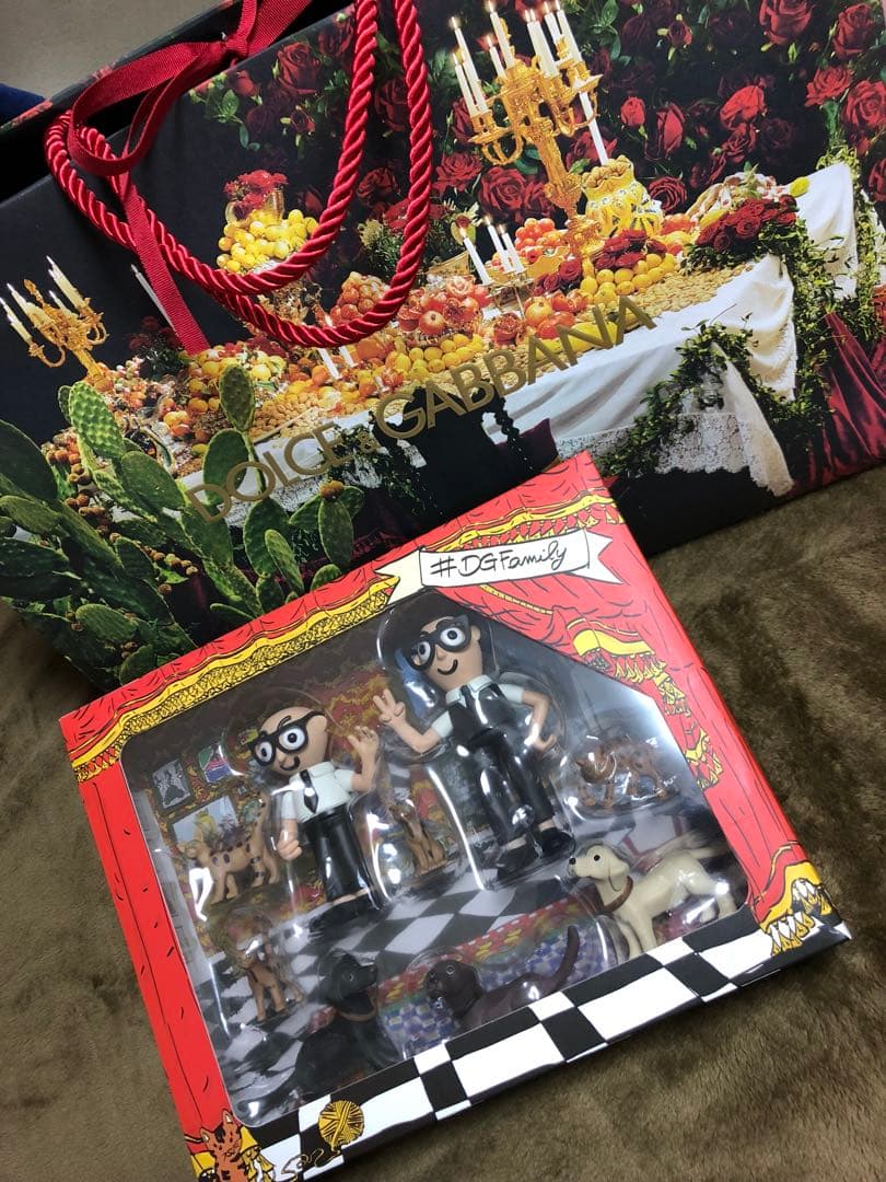 DOLCE&GABBANA DG family toys 置物 フィギュア