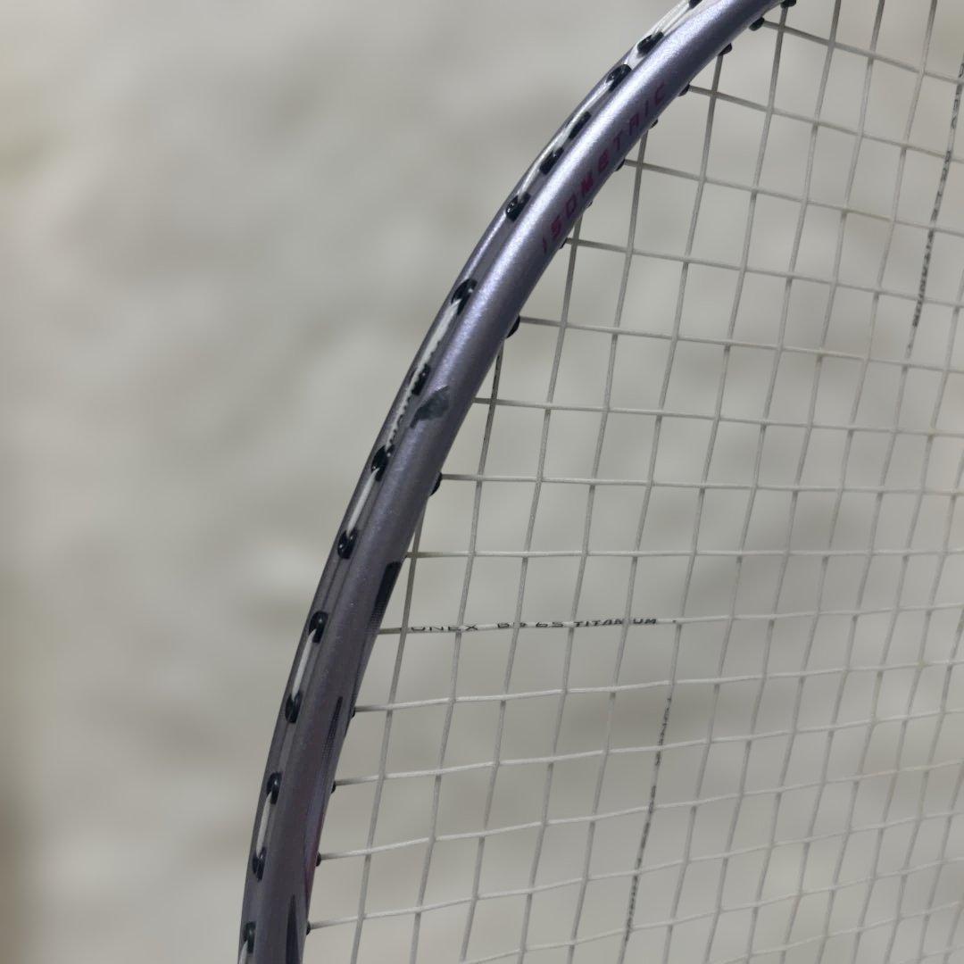 【美品】ヨネックス　バドミントンラケット ASTROX66 4UG5
