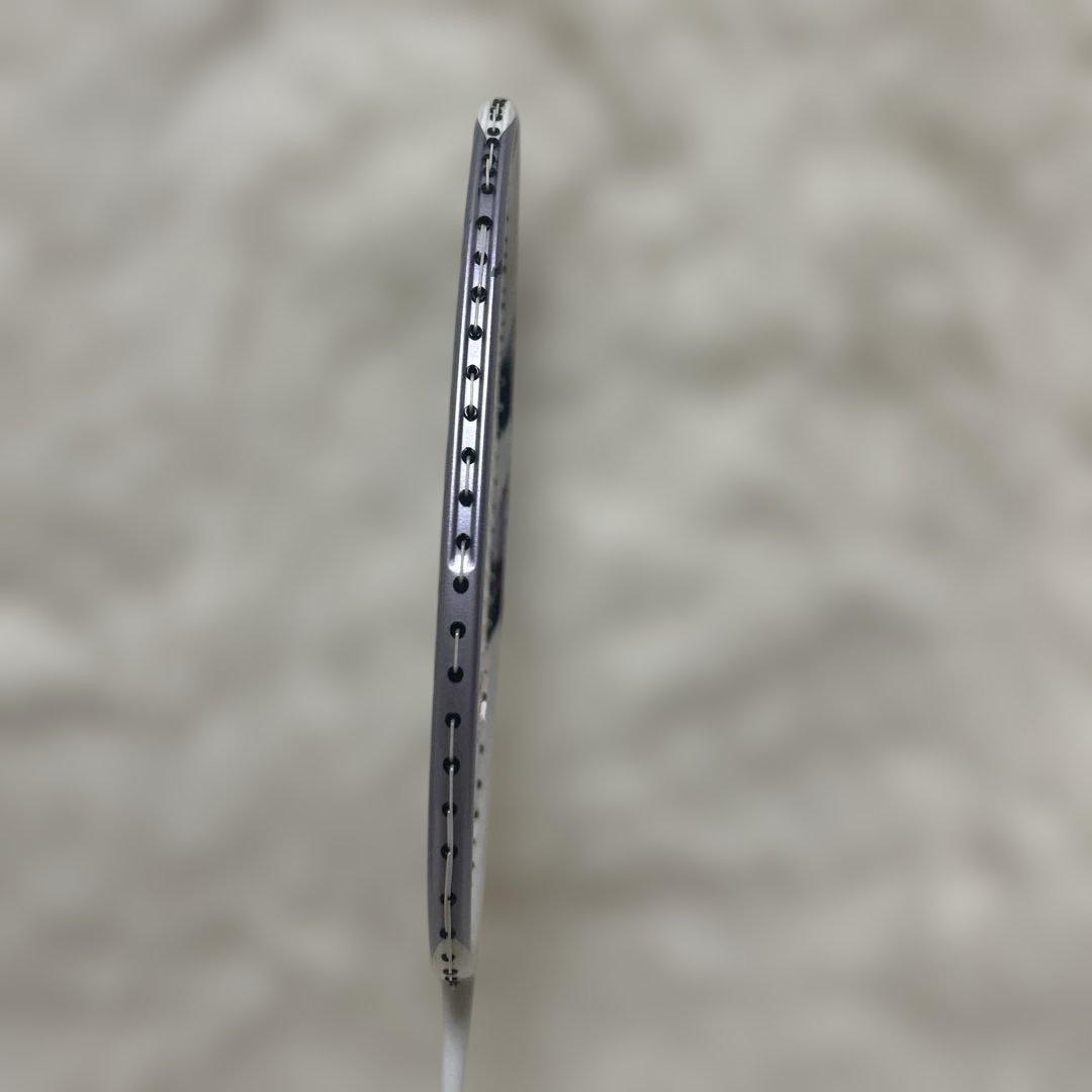 【美品】ヨネックス　バドミントンラケット ASTROX66 4UG5