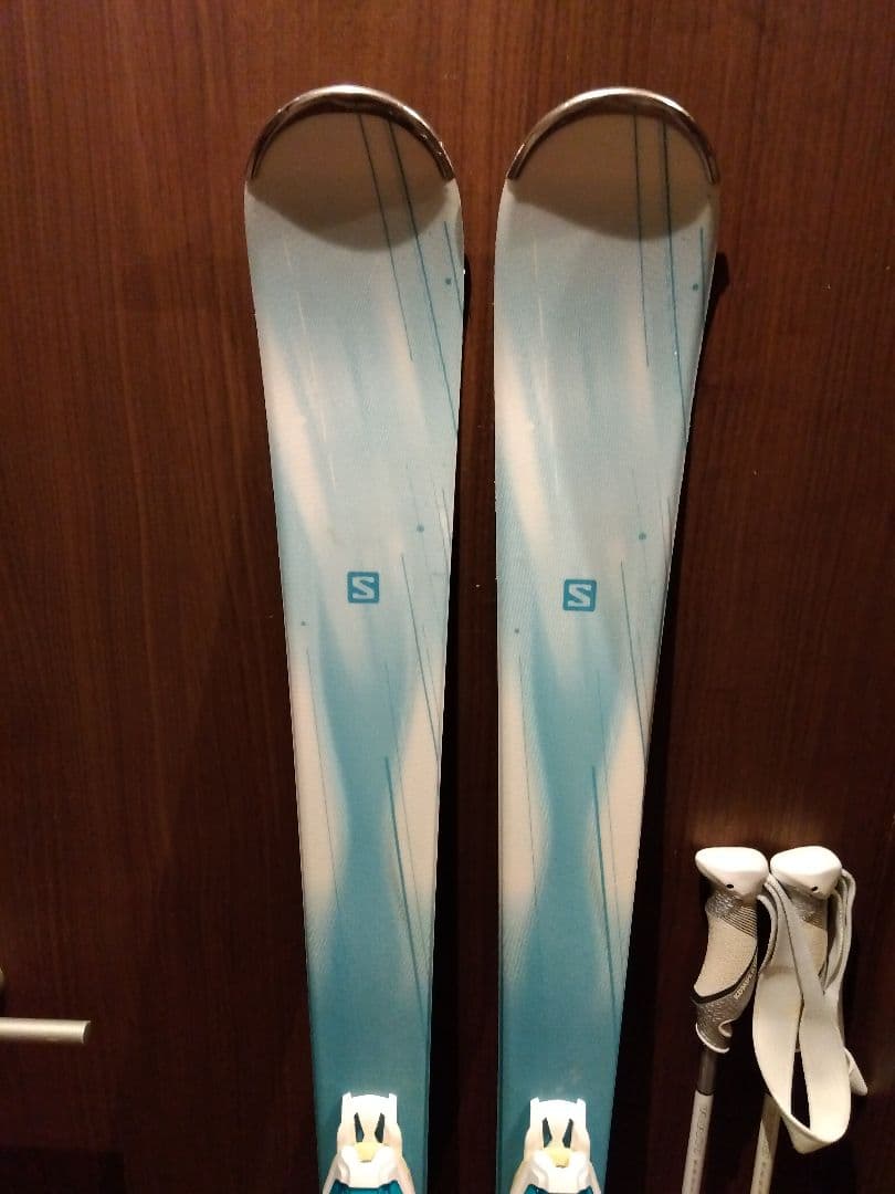 超美品【ハイエンド】SALOMON レディース スキーセット メンテ・WAX済✔