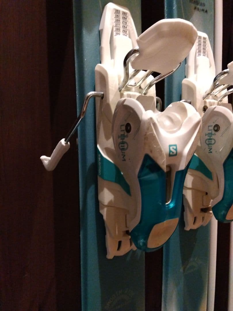 超美品【ハイエンド】SALOMON レディース スキーセット メンテ・WAX済✔