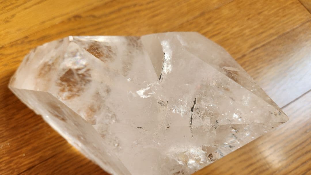 最終値下✨水晶　六角柱　イシスクリスタル　4.13キロ