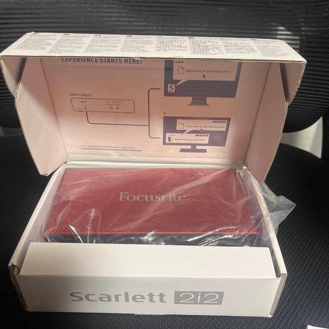 DJ機材 Focusrite Scarlett 2i2