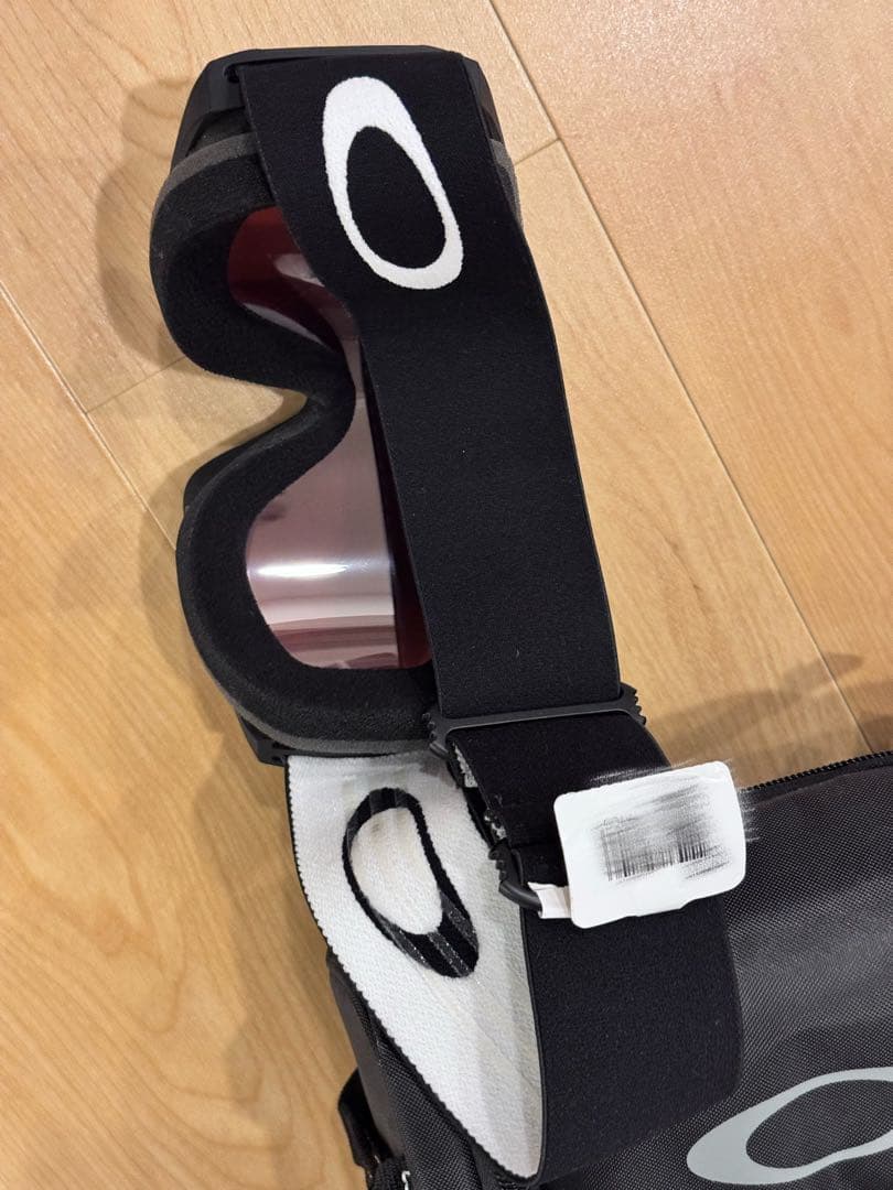 新品 OAKLEY ゴーグル ケース付 スキー スノボー