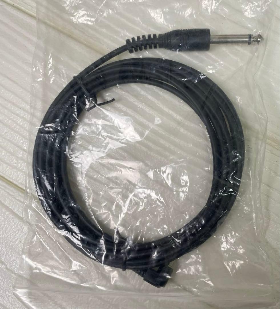 CECILIO エレキバイオリン 4/4 ホワイト 専用セミハードケース