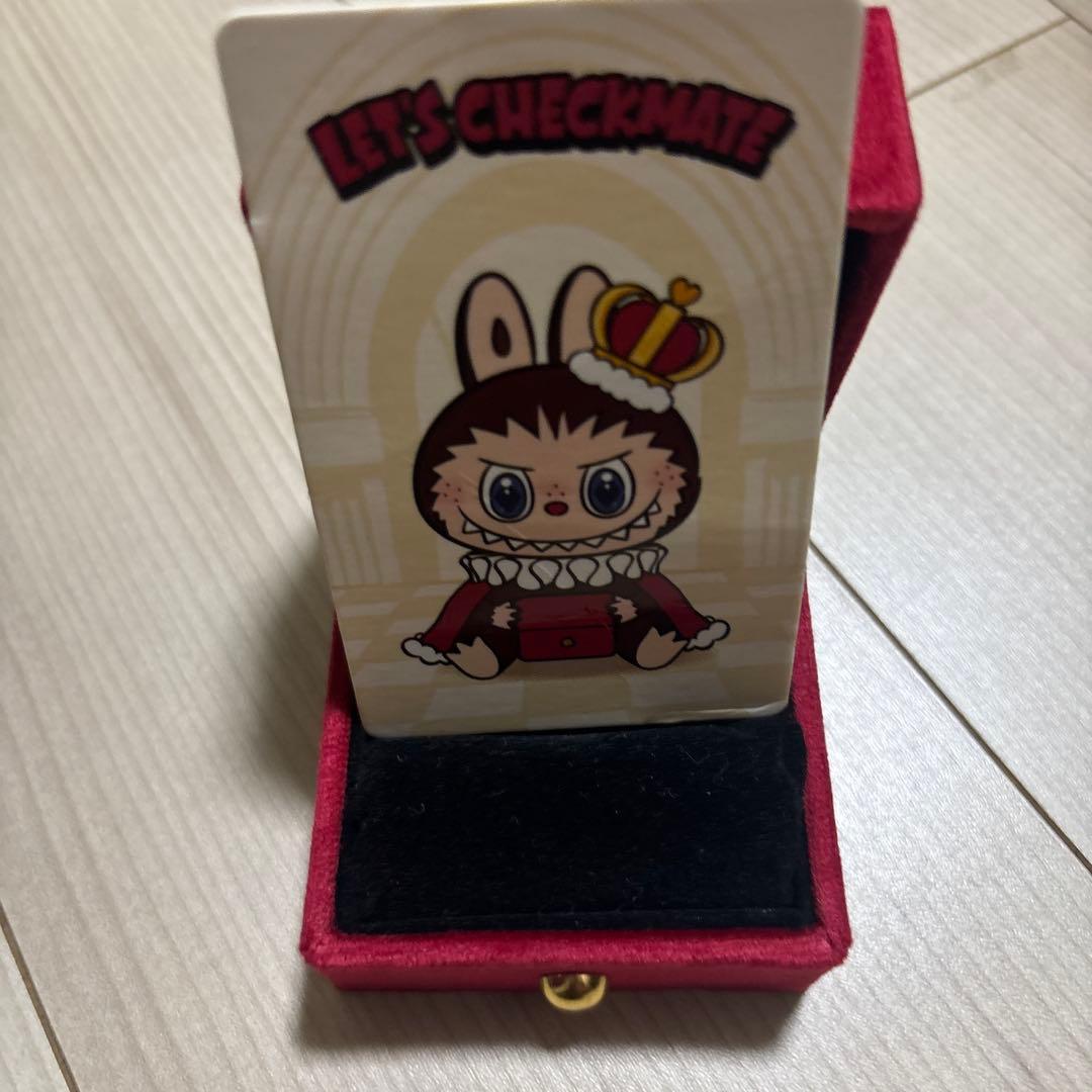 ラブブ LET’S CHECKMATE