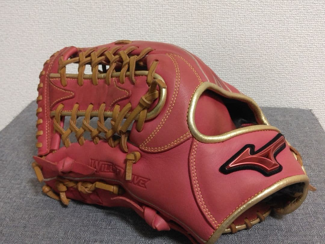 ミズノ一般軟式外野手 ウィルドライブレッド 左投げ(左利き)用