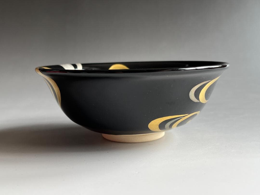 通次阿山　黒地　流水　茶碗　茶道具