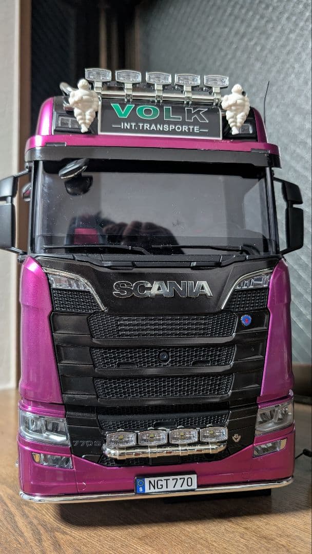 予約注文品　れん　スカニア 770 MFC03 カメラ 2.4g 液晶