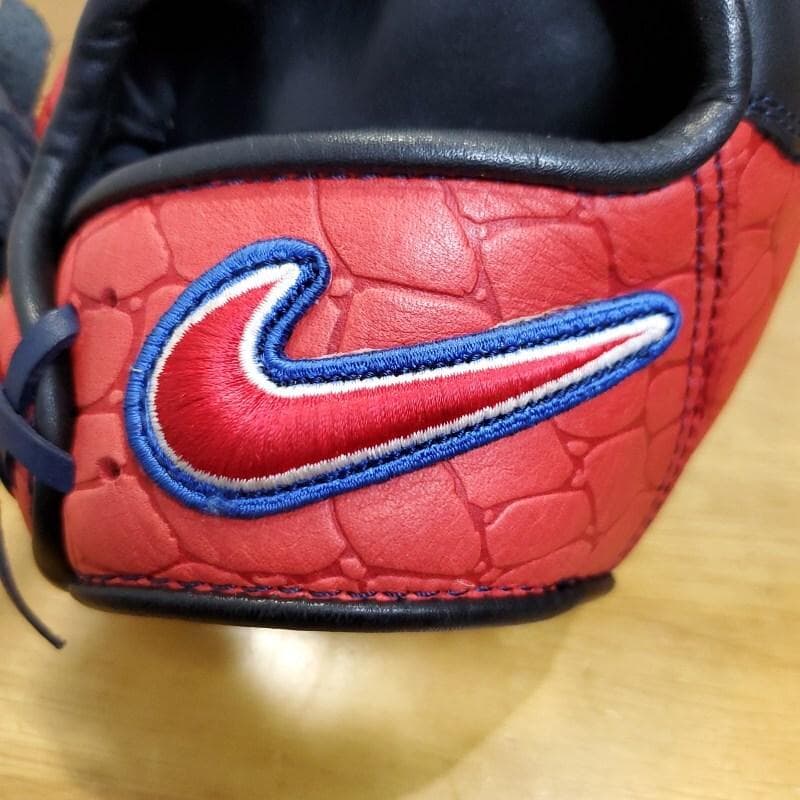 NIKE 岩村モデル 限定版 クロコダイル柄レザー 美品 内野用 軟式グローブ