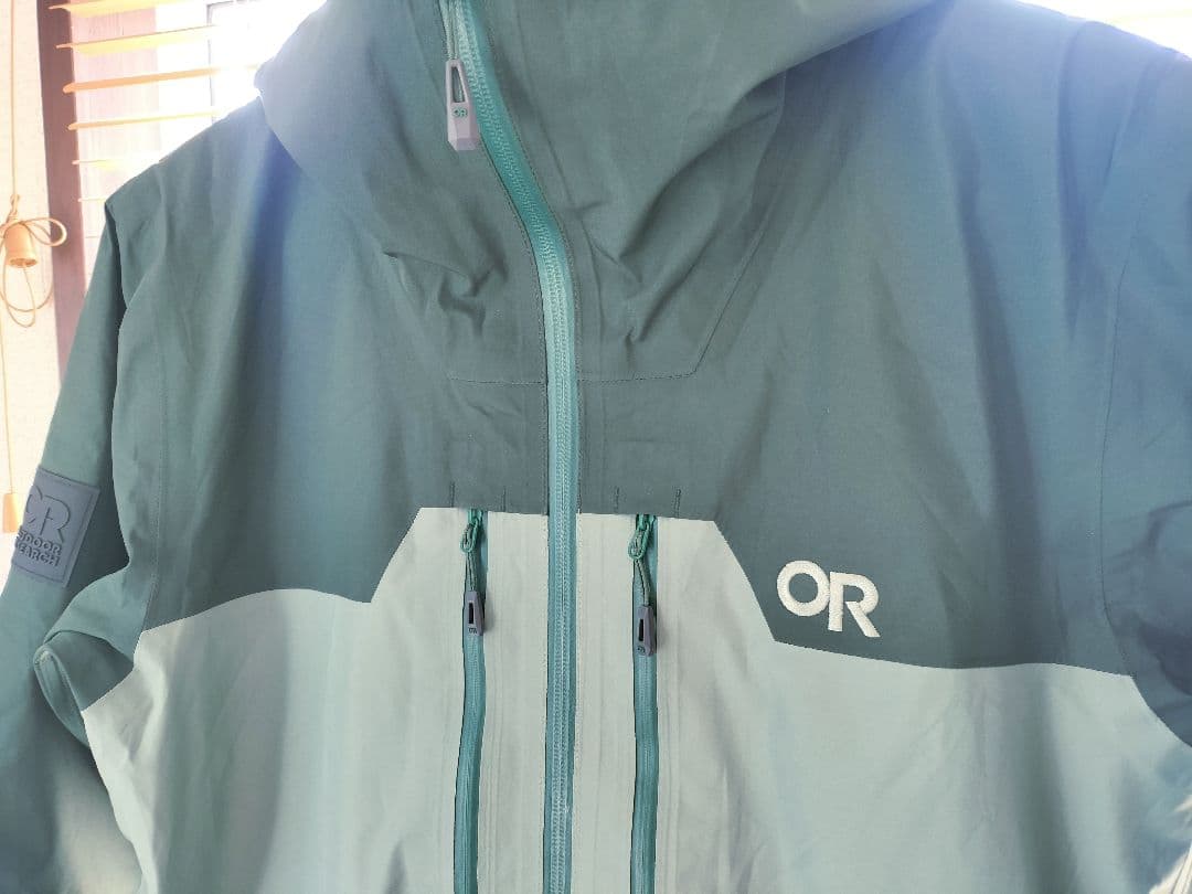 超美品 OUTDOOR RESERCH スノージャケット GORE-TEX