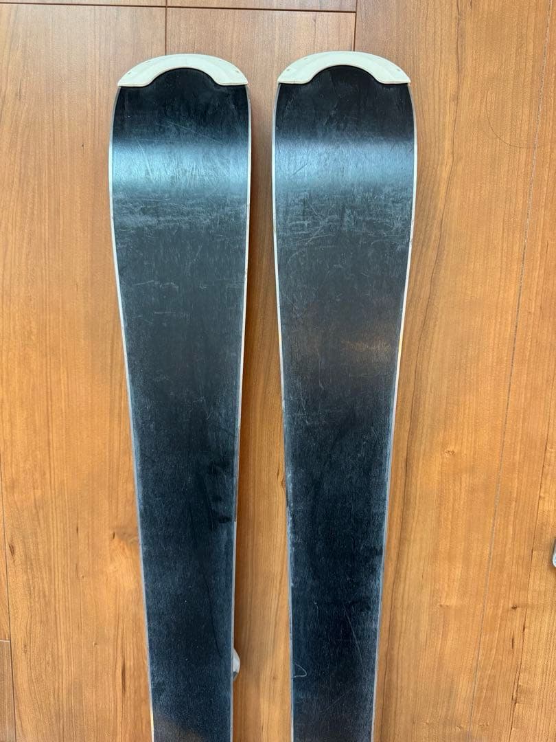 ジュニアスキー板120cm ストック90cm