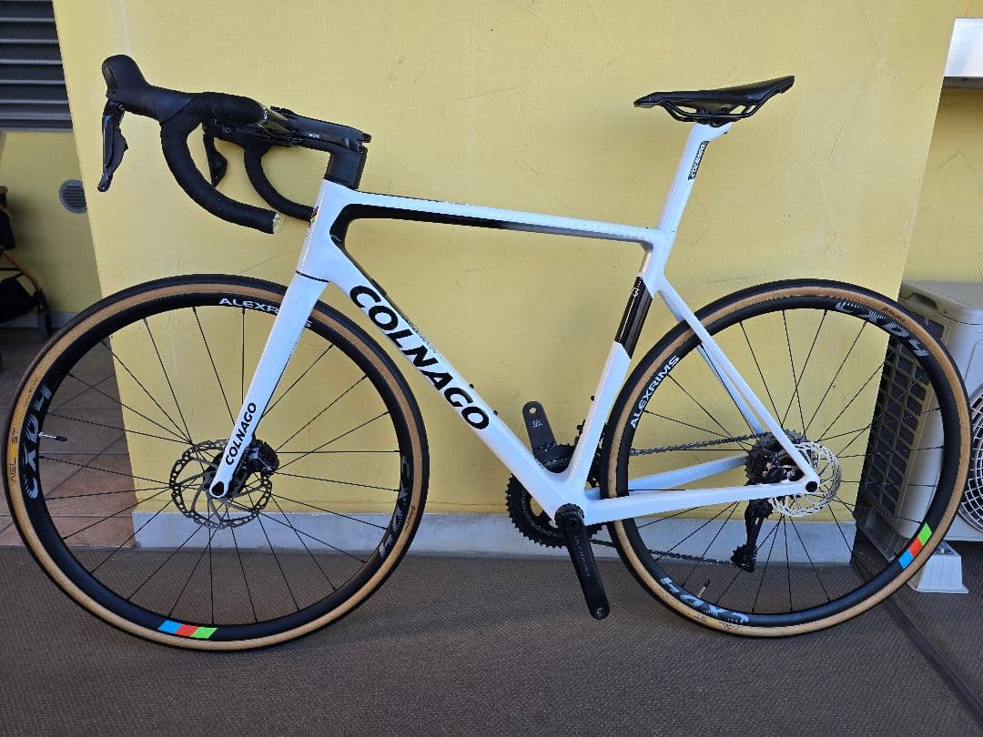 コルナゴ V3 DISC ULTEGRA Di2 サイズ520 2023モデル