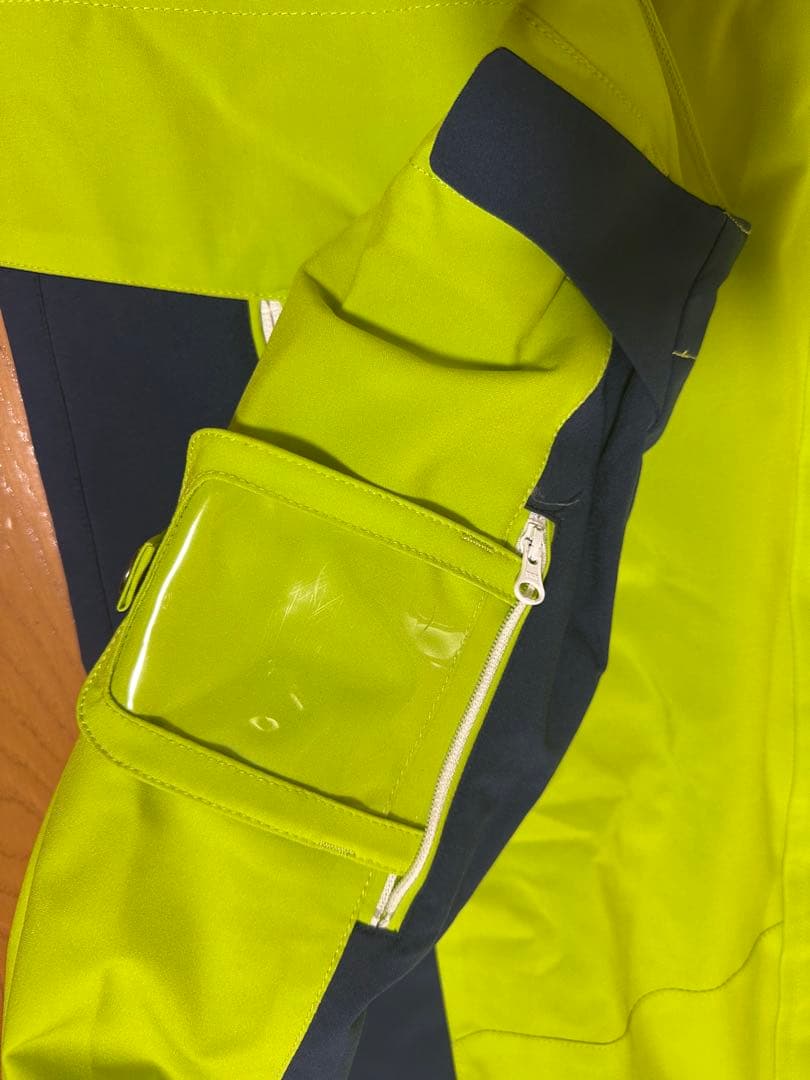 ON-YO-NE（オンヨネ）スキーウェア（上）