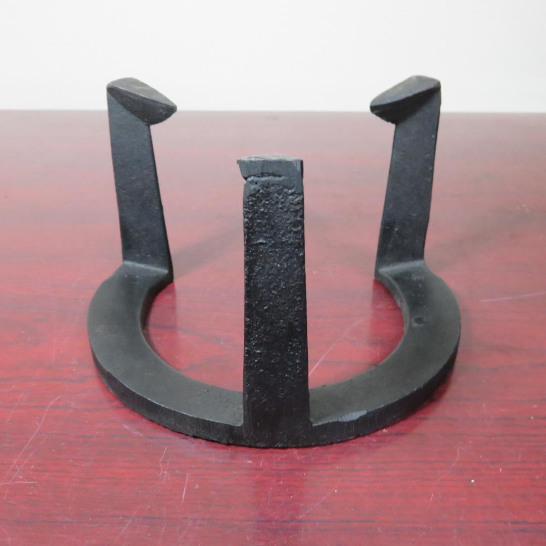 五徳 茶道具 炉 風炉 新品 囲炉裏 キャンプ 台座 鋳物か