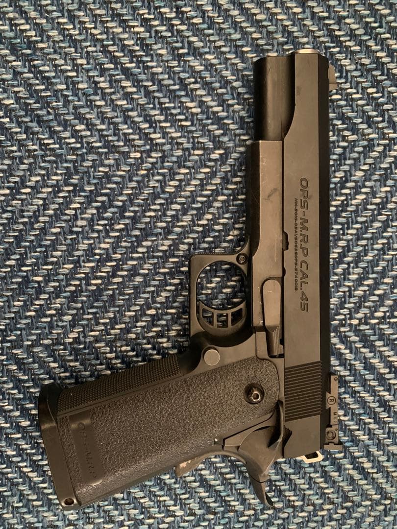 ハイキャパ5.1 ガスガン 3マガジン付き