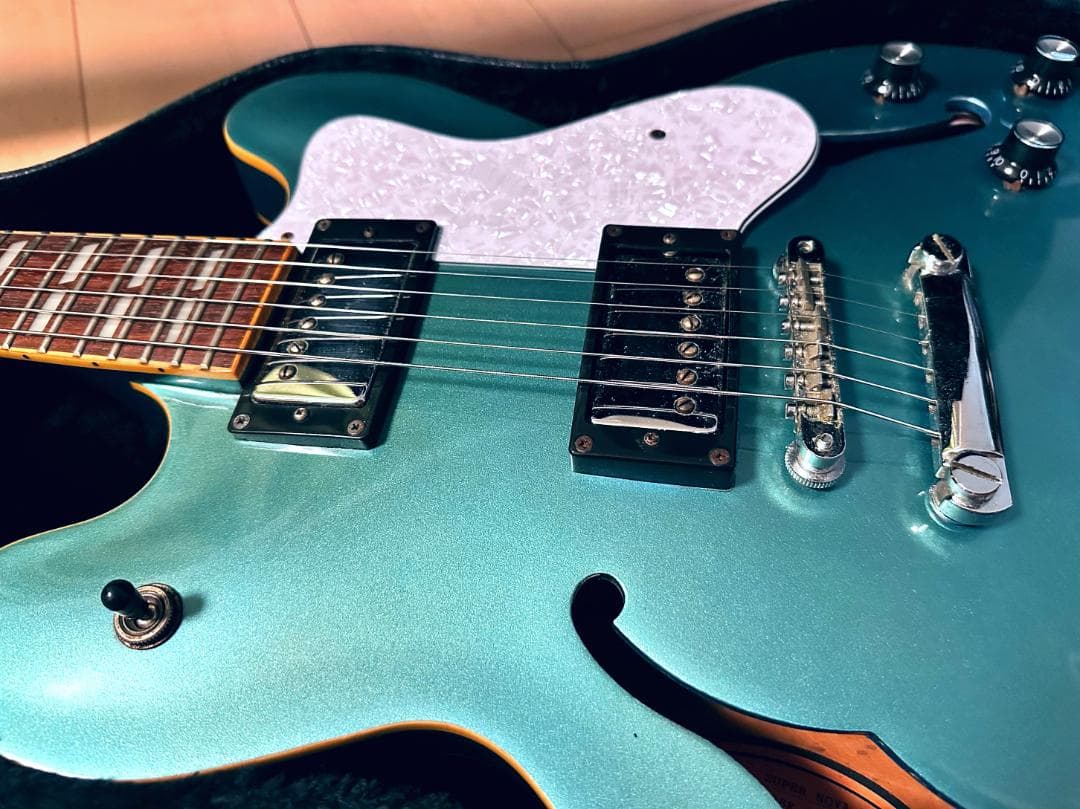 ギター Epiphone SUPERNOVA Noel Gallagher sig.