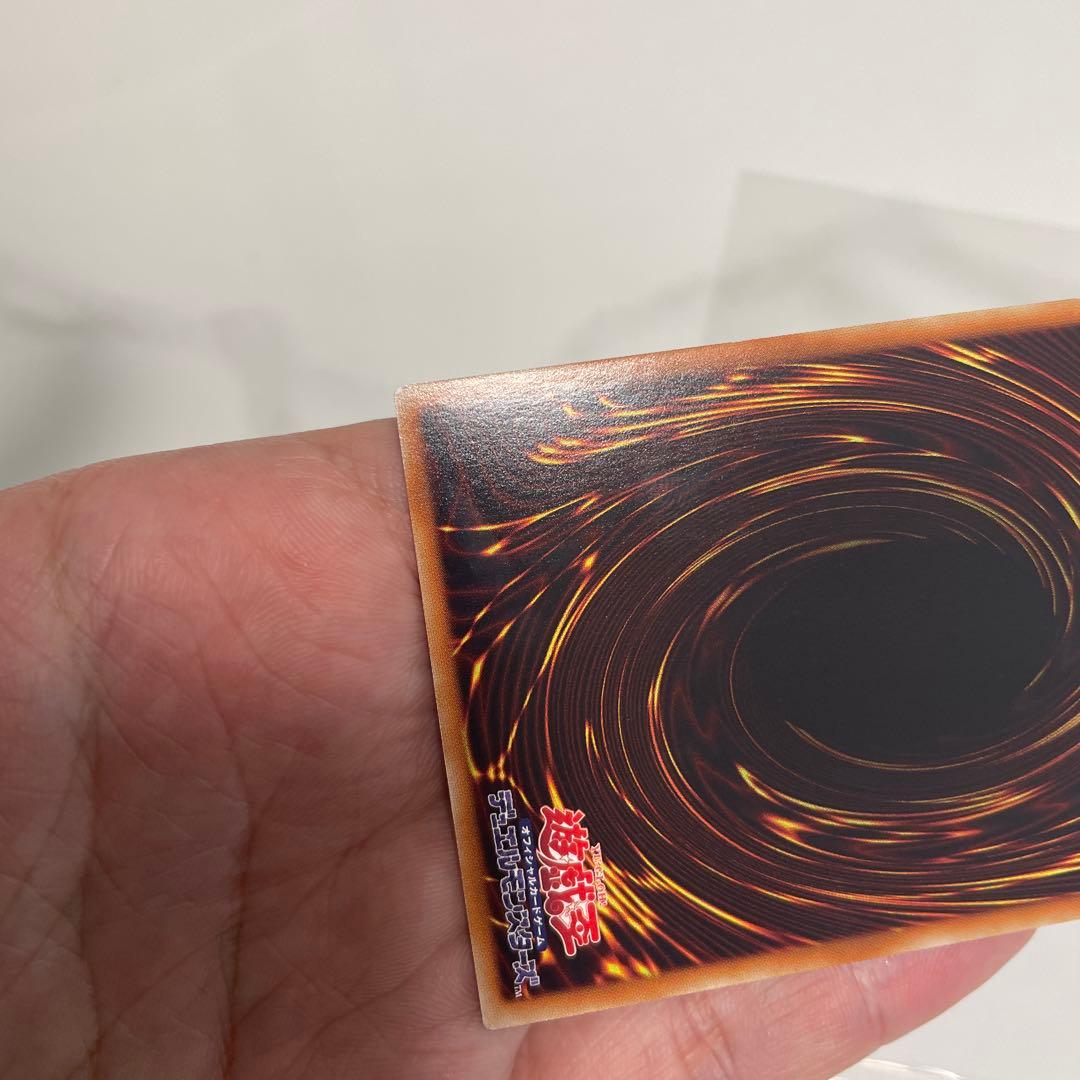 遊戯王　wcs2017 ホロガール　ブラックマジシャンガール