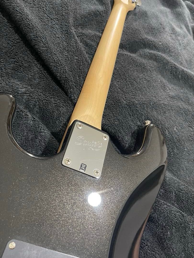 ギター Fender SQ AFN FAT STRAT MBK SPRKL HDW