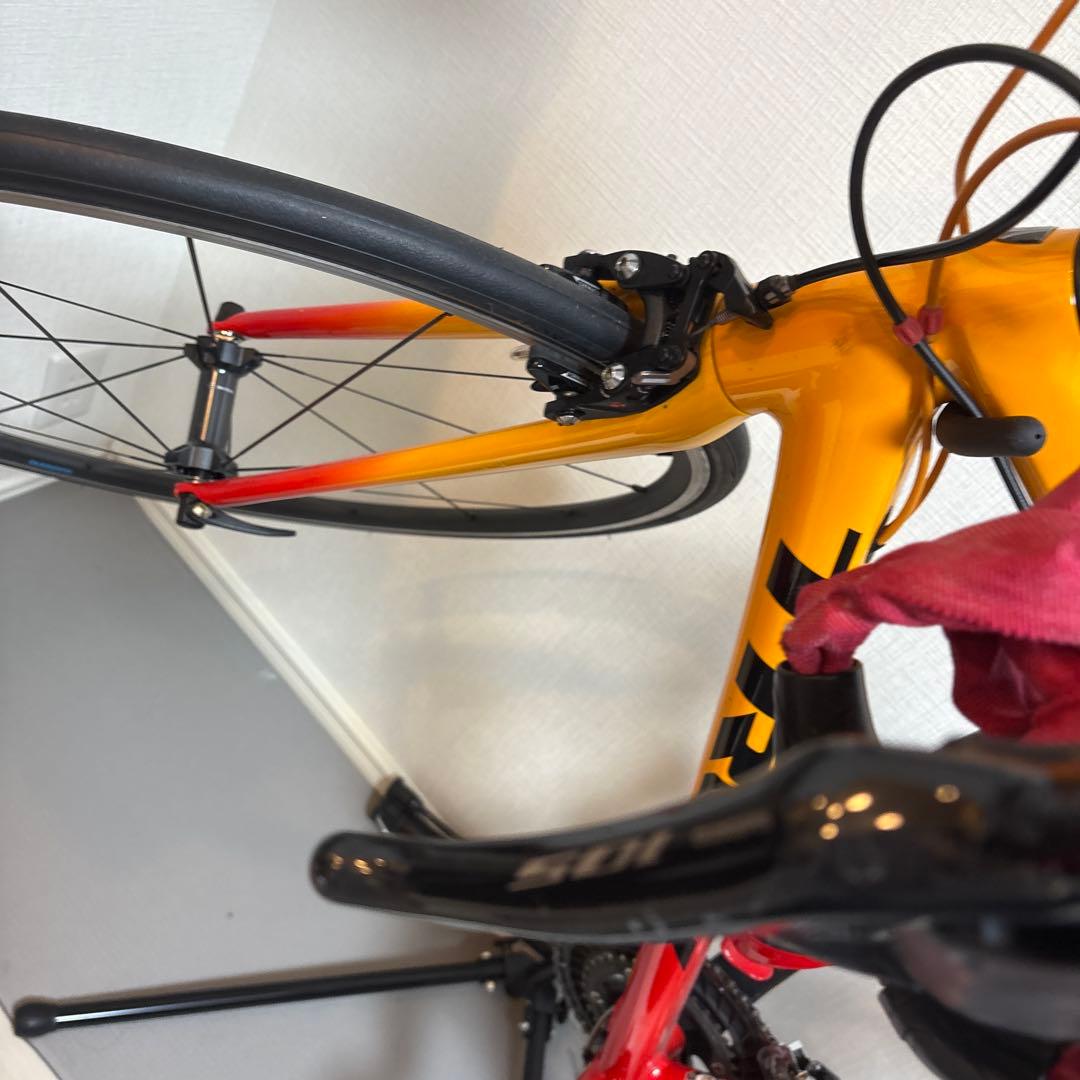 自転車本体 TREK EMONDA ALR4 Shimano105