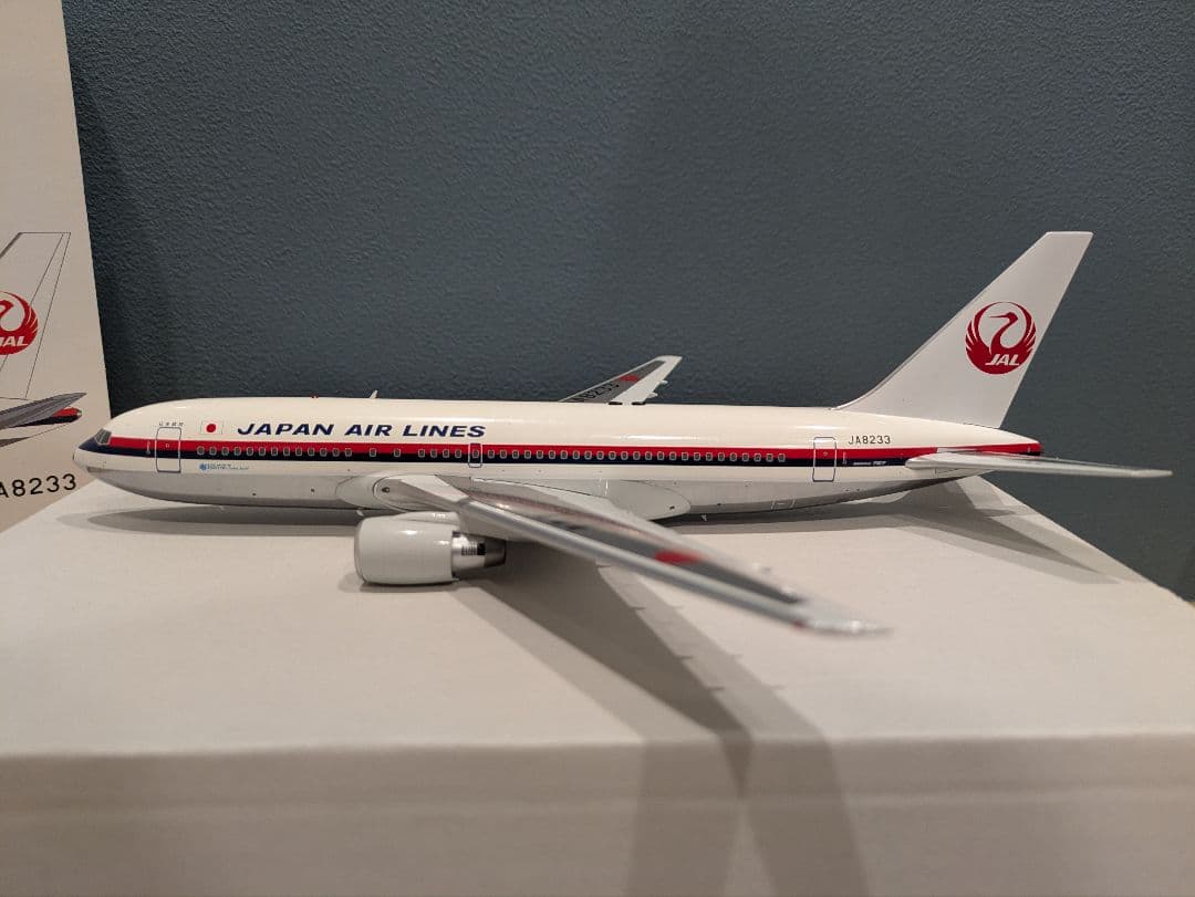 【新品・希少】JAL B 767-200 JA8233 1/200 JFOX