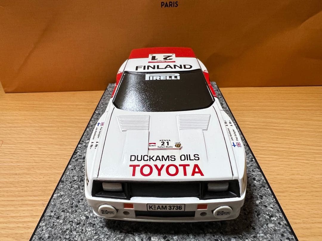 プラモデル　レジンキット　モデラーズ トヨタセリカ完成品 　ポスターパネル　車