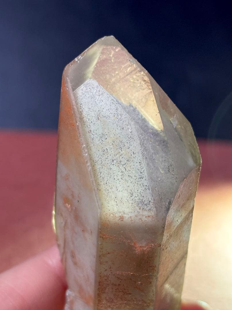 【超希少】ホワイトファントム 水晶 原石(ブラジル産) 鉱物標本