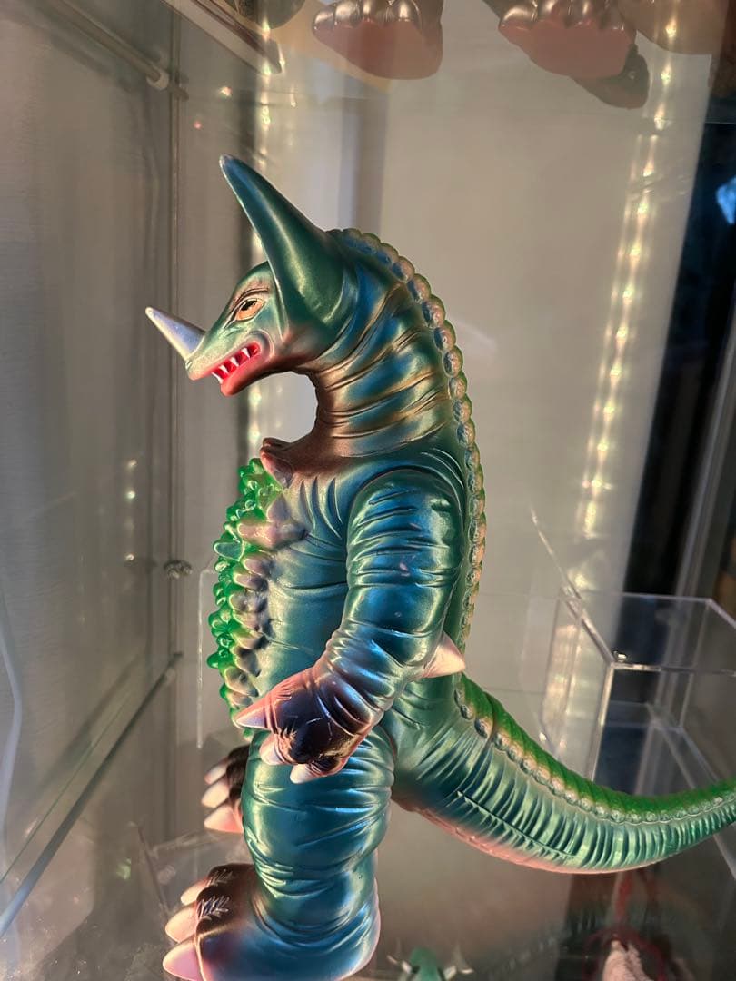 ゴモラ　東京タワー　ジャイアントソフビ マルサンブルマァク