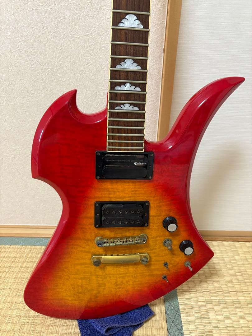 Burnyバーニー hideモデル モッキンバードMG-130S