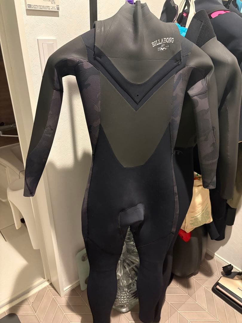 BILLABONG セミドライ オーダーウェットスーツ