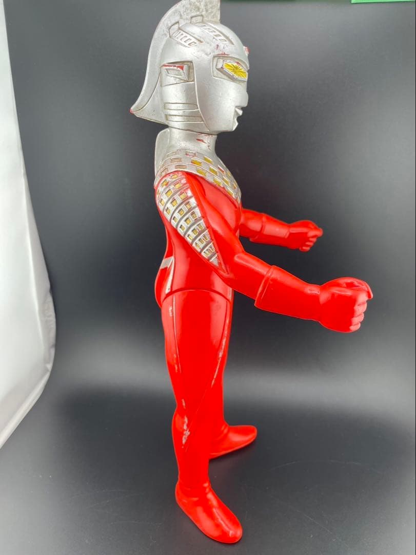 【中古品】ウルトラマンセブン　ウルトラマン　円谷プロ　フィギュア　BANDAI