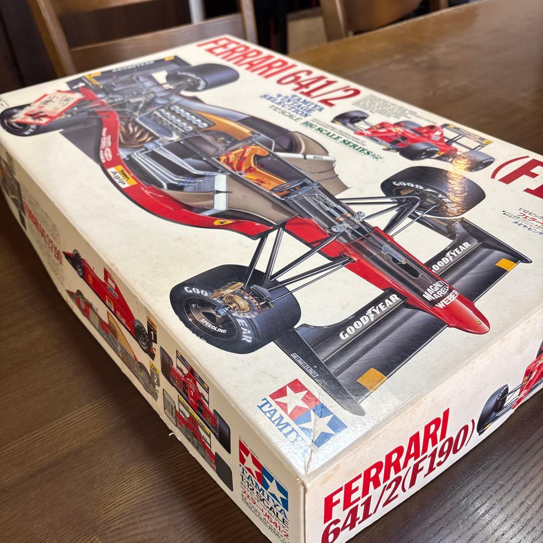 タミヤ　プラモデル　1/12 フェラーリ　641/2 （F190）　未組立