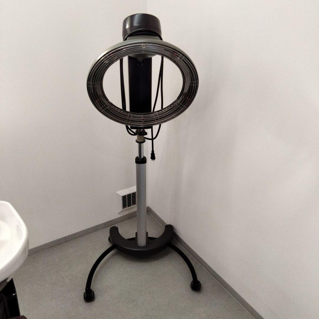 美容室　ローラーボール