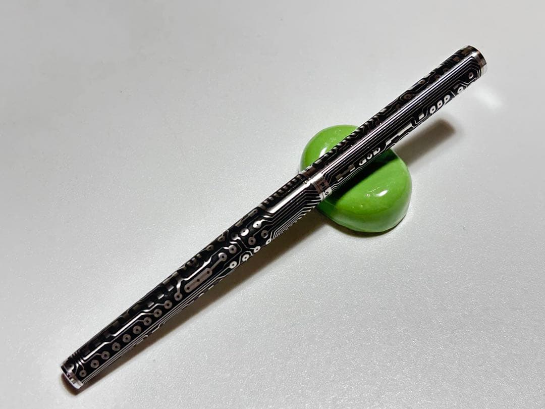 超貴重 パイロット ローリート Laureate ボールペン 基盤柄 蝕刻 廃番