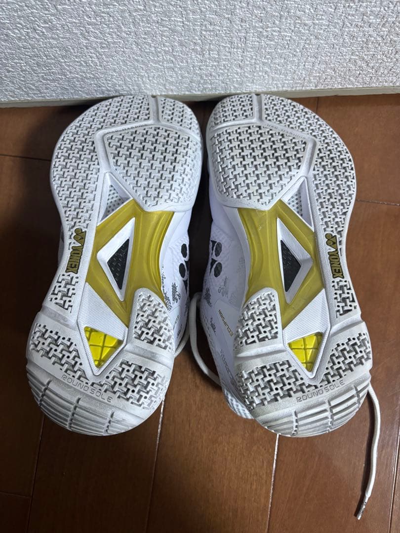 シューズ YONEX POWER CUSHION ECLIPTION Z 25.5cm