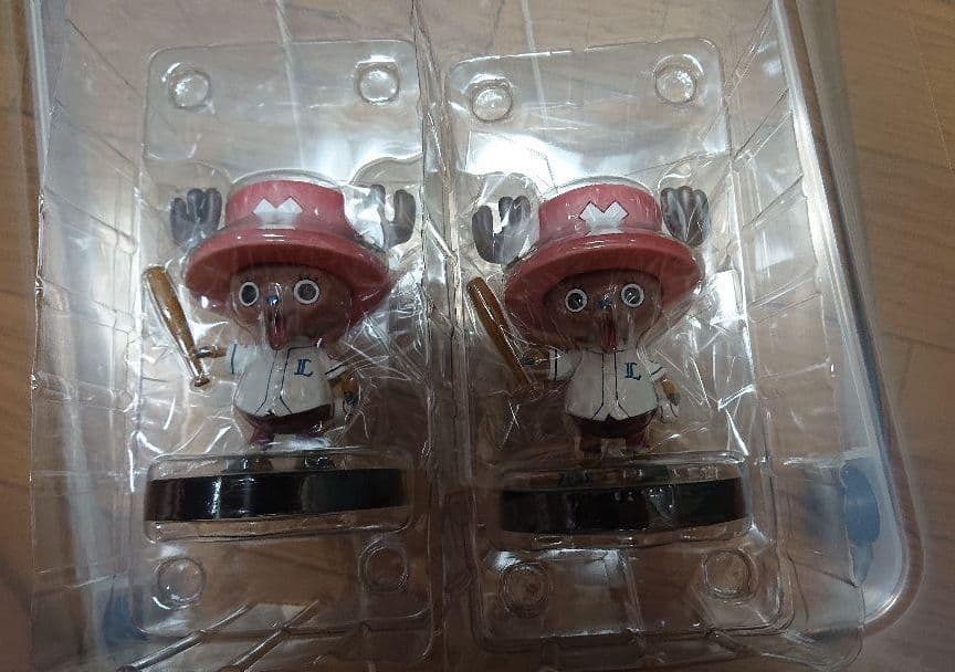 新品未開封 ワンピース コラボ フィギュア