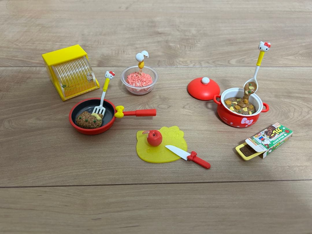 【廃盤品】リーメント　ハローキティ　お料理タイム